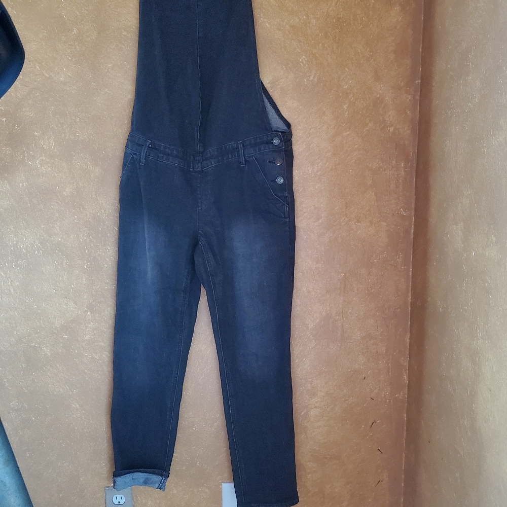 Gap denim  maternity  black  overall  size M